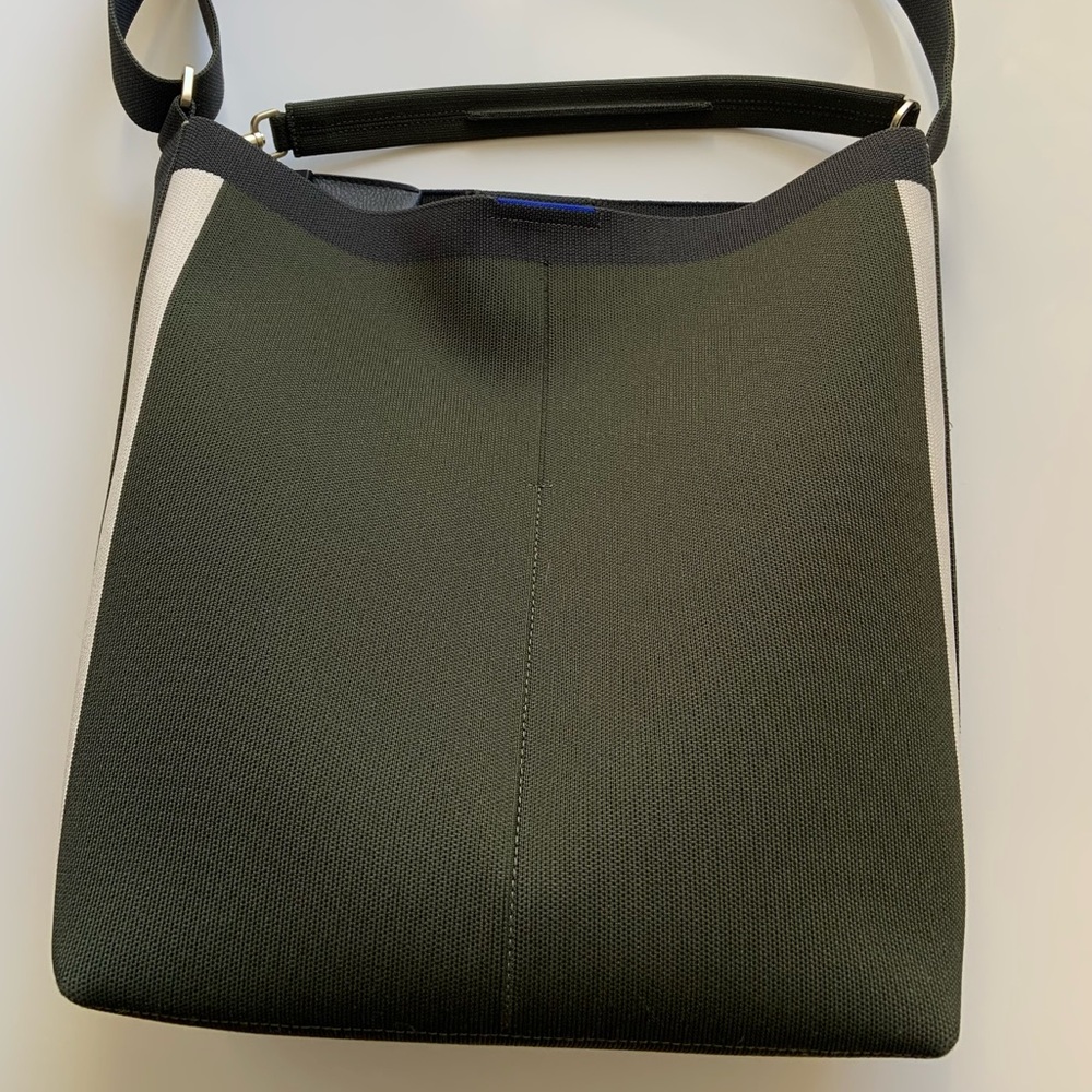 Rothy’s The Bucket Bag in Deep Forest Green